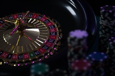 Sic Bo betting grid and dice roll interface at Phoenix Rises